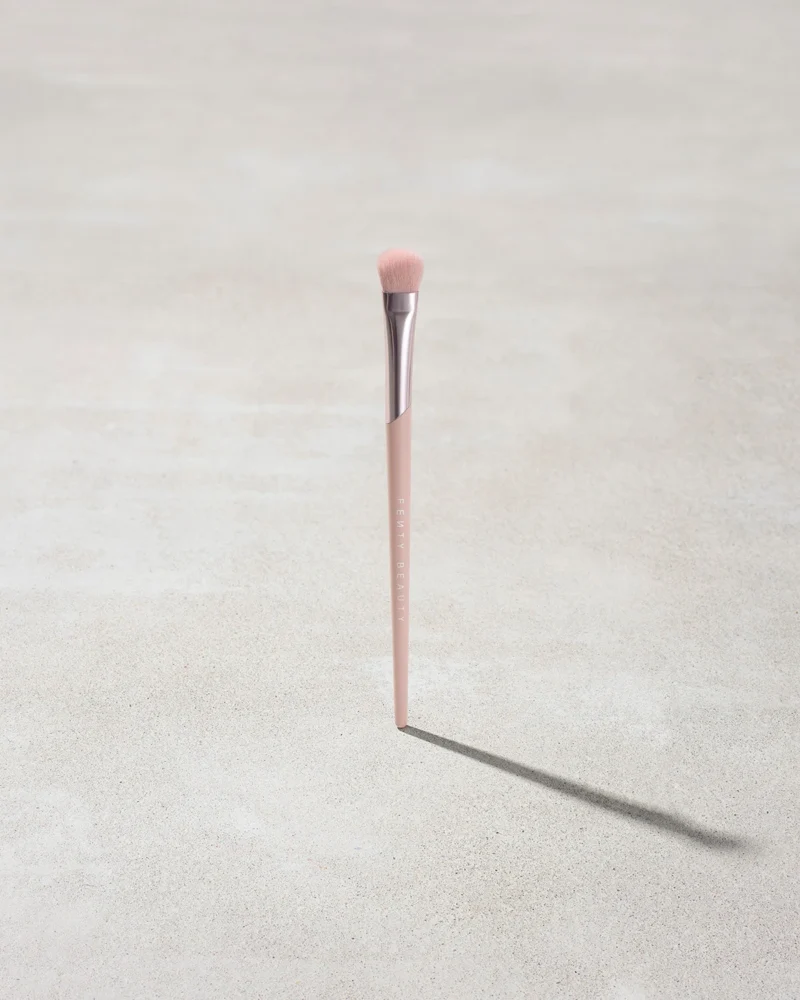 All-Over Eyeshadow Brush 200