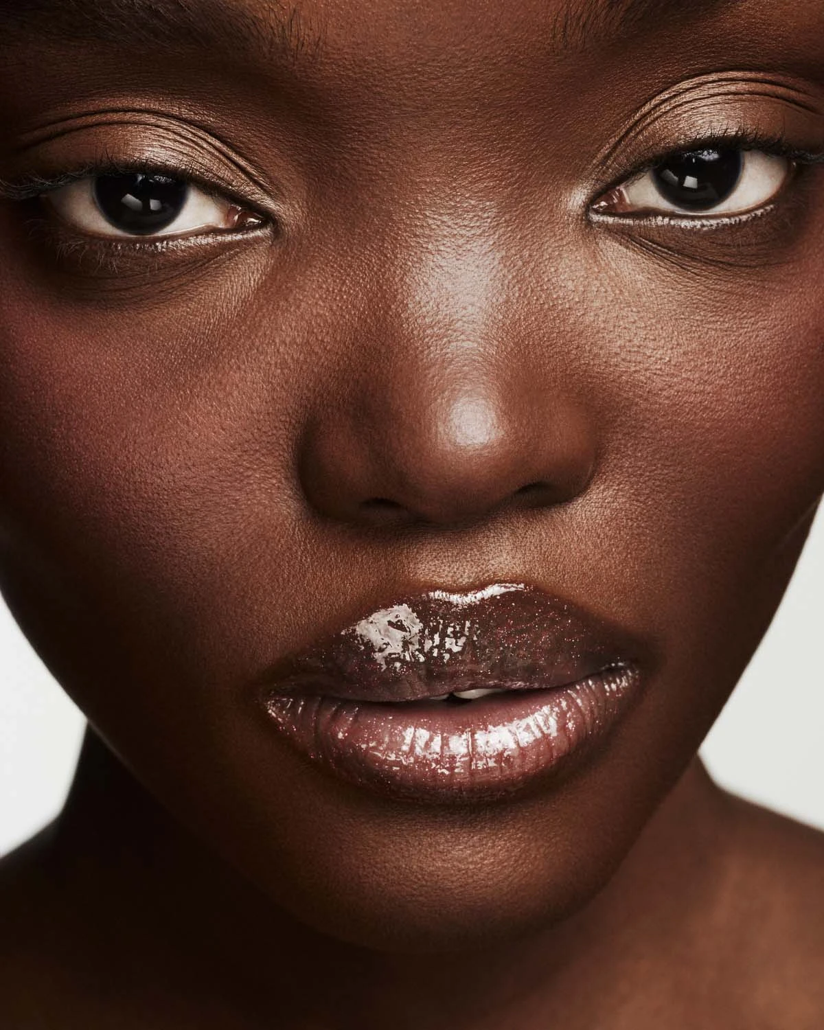 Gloss Bomb Universal Lip Luminizer — Champ Stamp Fantasy 3 Gloss Bomb Universal Lip Luminizer — Champ Stamp Fantasy - Image 3