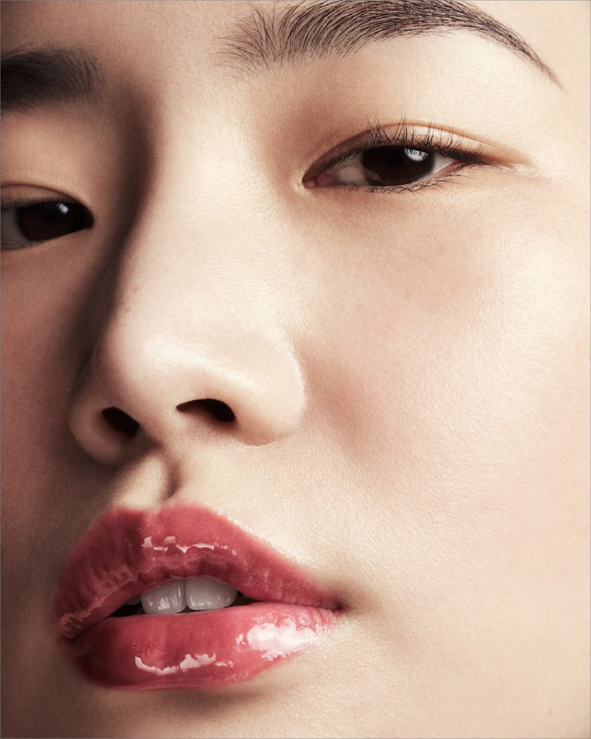 Gloss Bomb Universal Lip Luminizer — RiRi 7 Gloss Bomb Universal Lip Luminizer — RiRi - Image 7