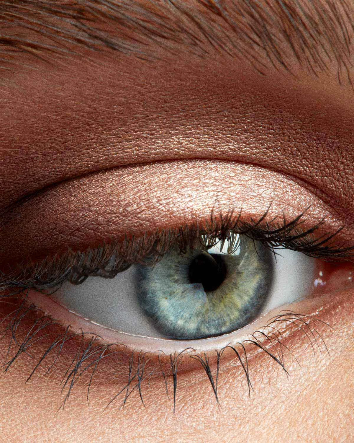 Snap Shadows Mix & Match Eyeshadow Palette — True Neutrals 9 Snap Shadows Mix & Match Eyeshadow Palette — True Neutrals - Image 9