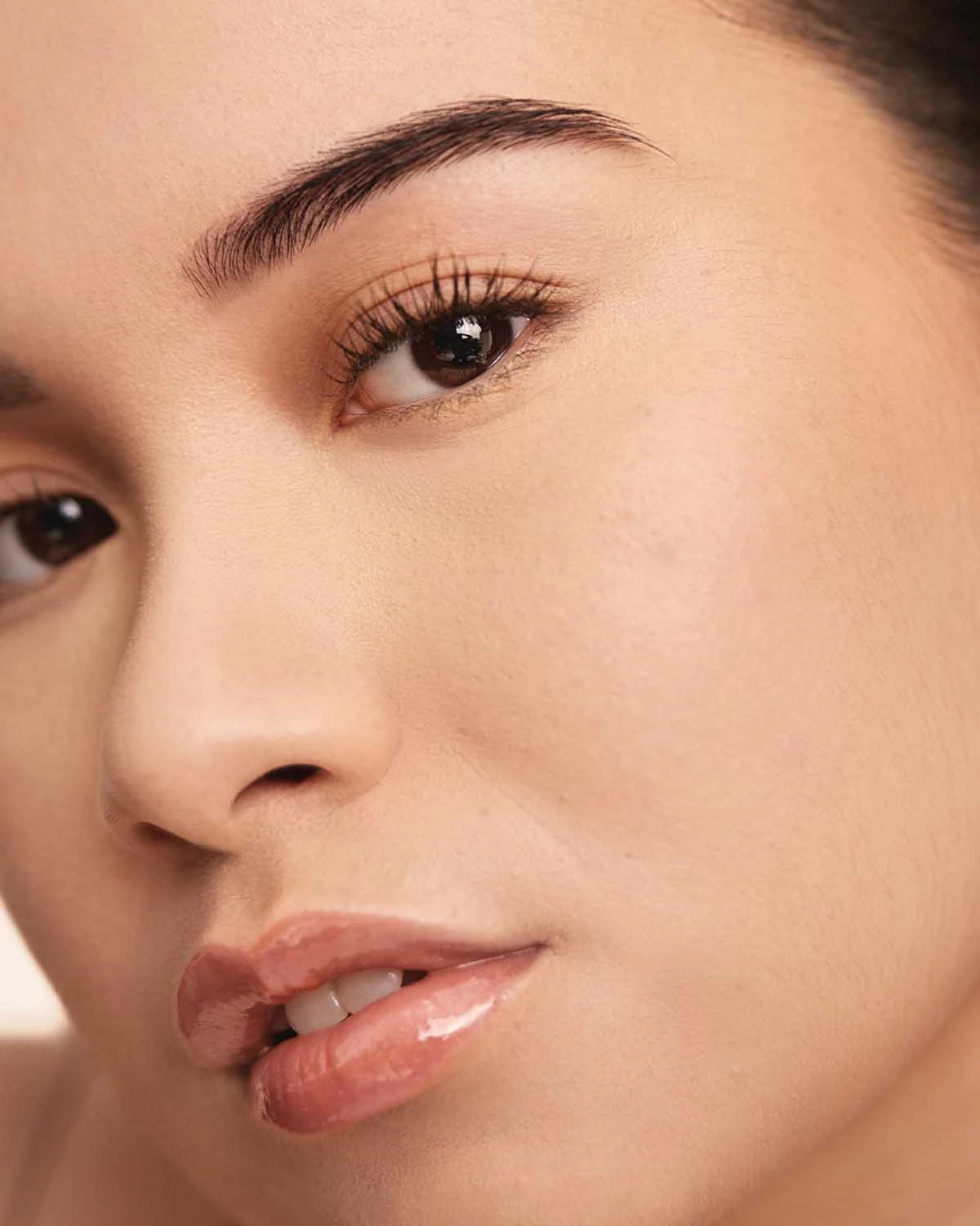 Pro Filt'r Instant Retouch Concealer — #185 3 Pro Filt'r Instant Retouch Concealer — #185 - Image 3