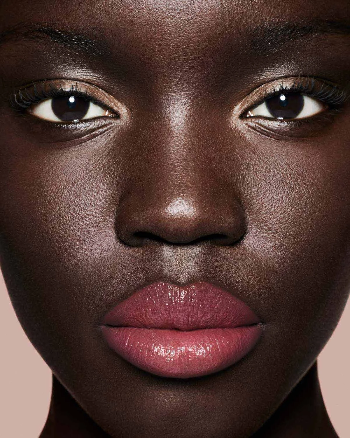 Gloss Bomb Stix High-Shine Gloss Stick — High'Biscus 2 Gloss Bomb Stix High-Shine Gloss Stick — High'Biscus - Image 2